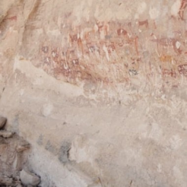 (BTR-0551) Trekking Cave Paintings Half Day